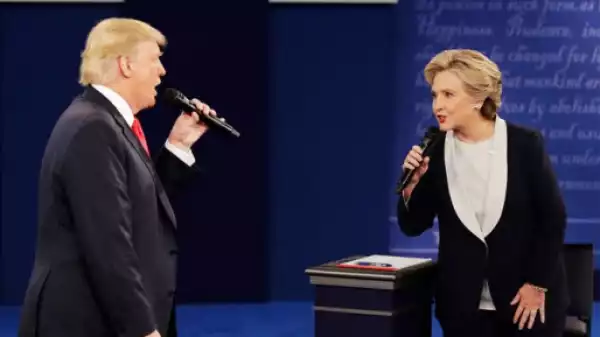 Donald Trump challenges Hilary Clinton to a drugs test before next debate